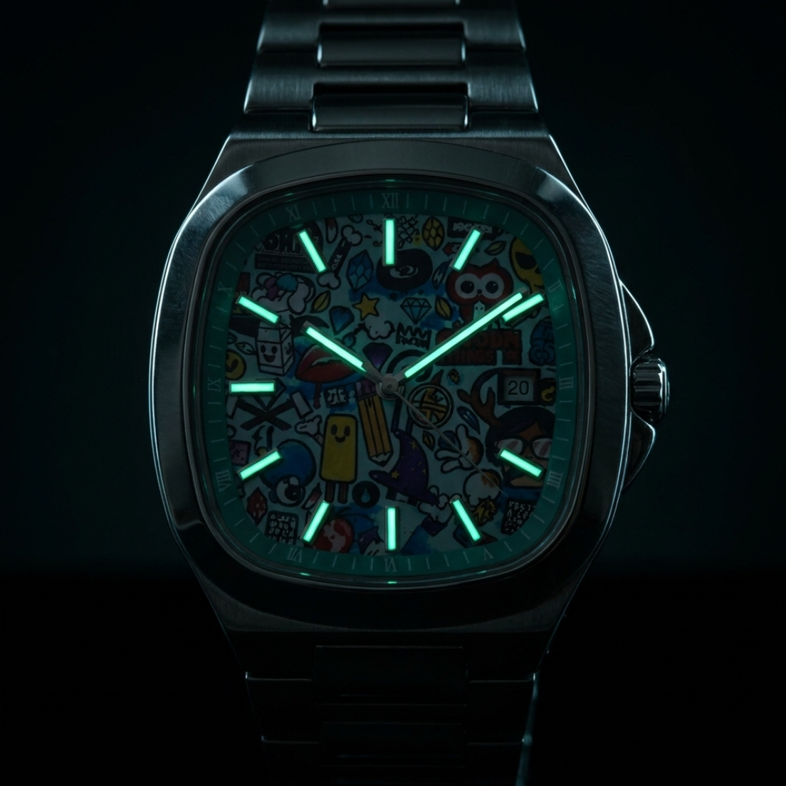 MURALE Silver · Steel bracelet – street-art automatic watch, luminous hands in the dark